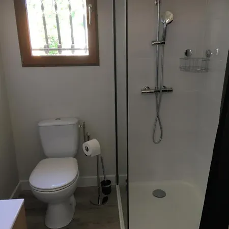 Tres Jolie Mini Douillette Avec Vue Sur Montagne Holiday home Biguglia (Corsica)